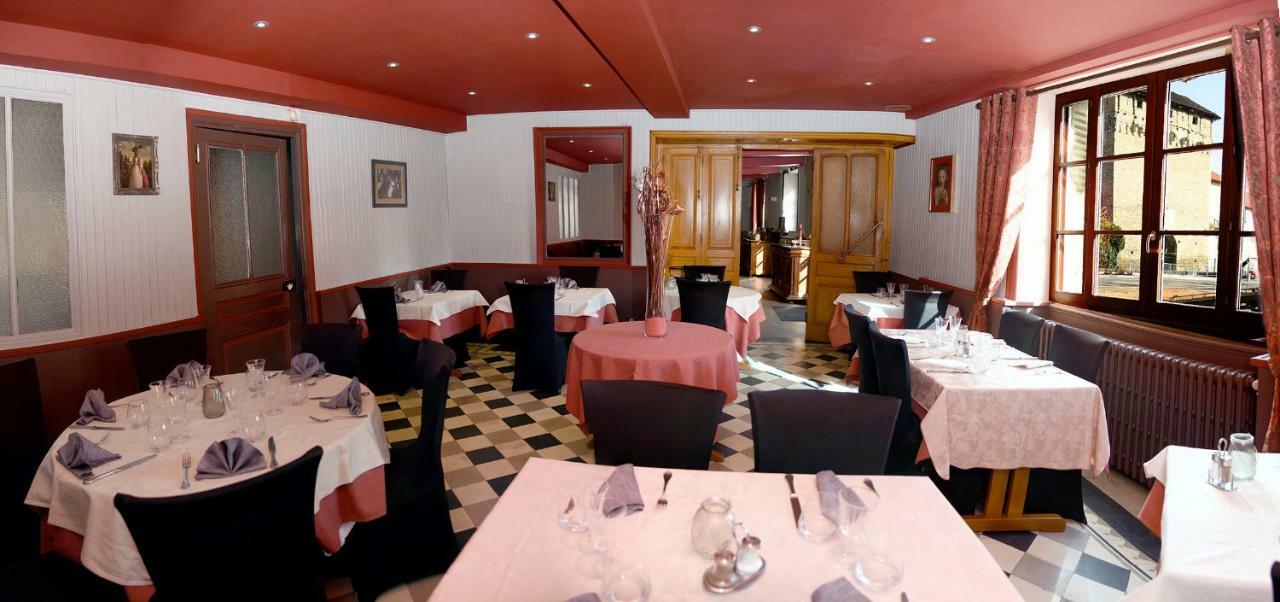 Hotel Le Baron Cremieu Экстерьер фото